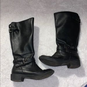Girl’s Leather Boots